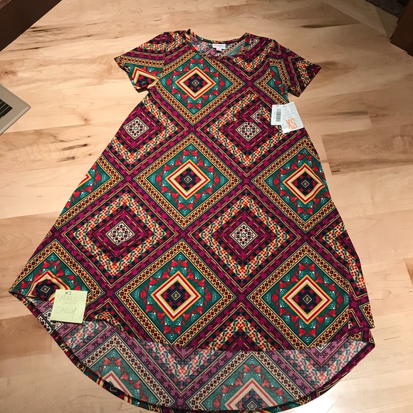 LuLaRoe Other - LulaRoe Carly